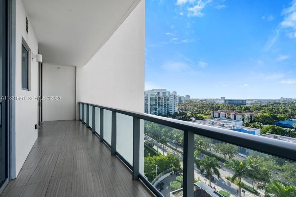 3250 NE 188th St, Unit 904, Aventura, FL 33180 Photo