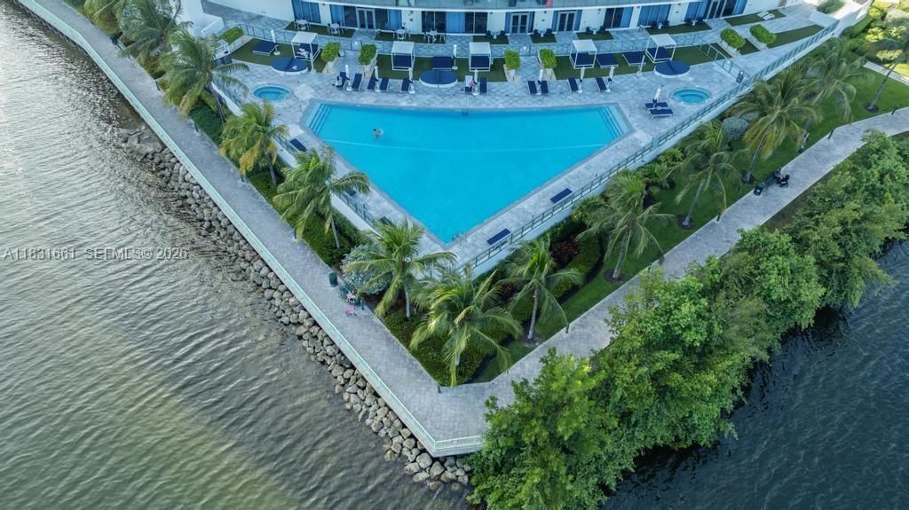 3250 NE 188th St, Unit 904, Aventura, FL 33180 Photo