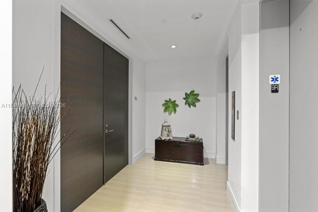 3250 NE 188th St, Unit 904, Aventura, FL 33180 Photo