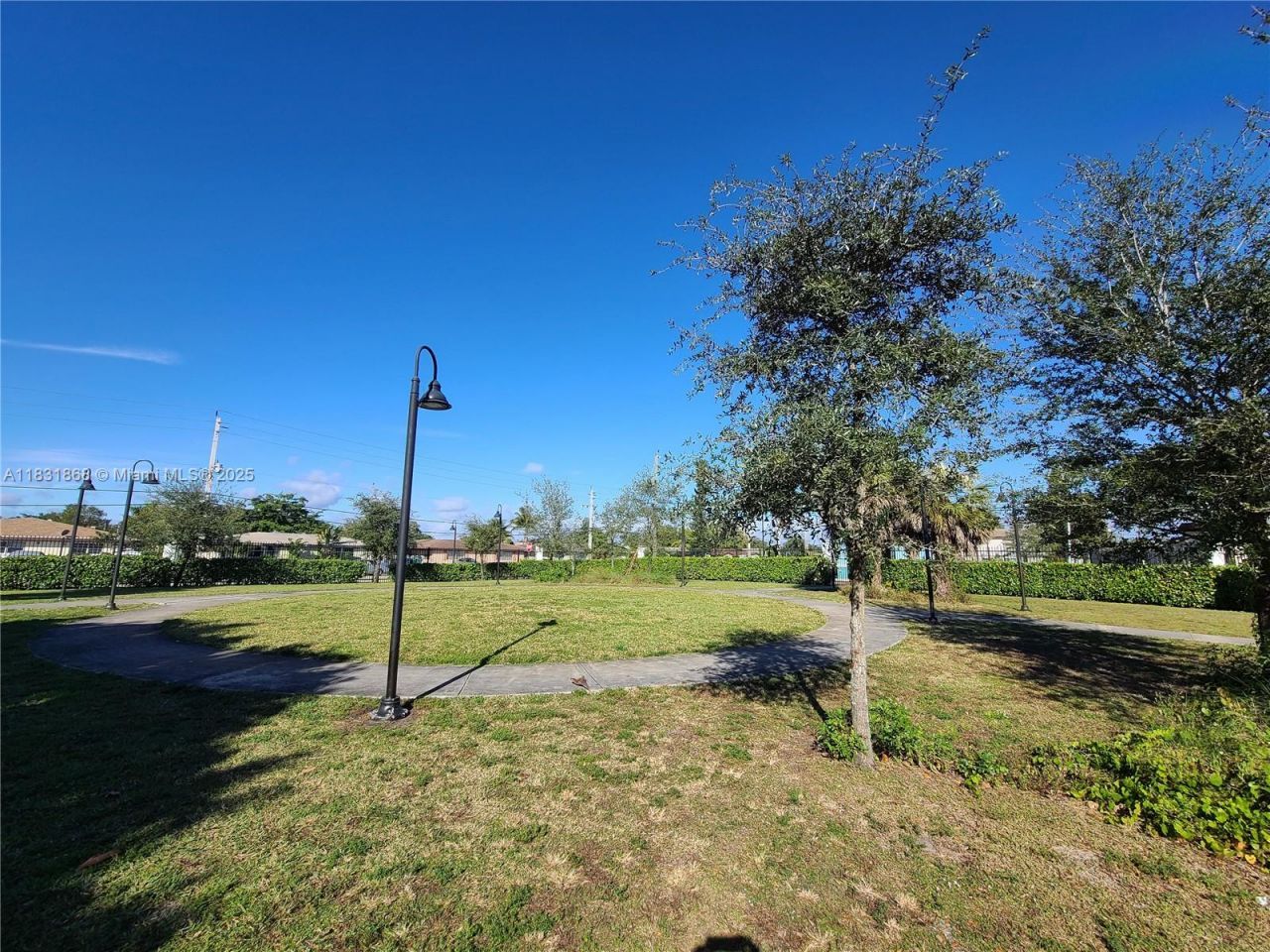 1750 NW 55th Ave, Unit 103, Lauderhill, FL 33313 Photo