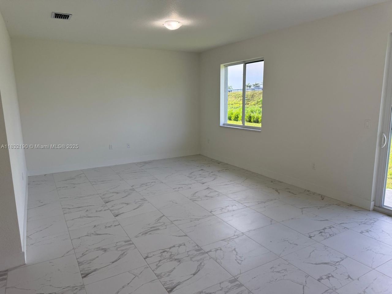 1838 NE 1st St, Homestead, FL 33033 Photo