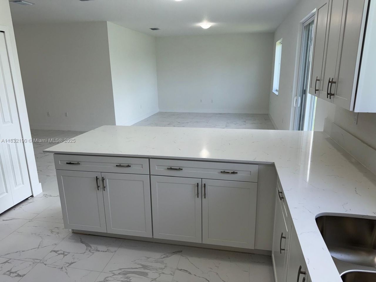 1838 NE 1st St, Homestead, FL 33033 Photo