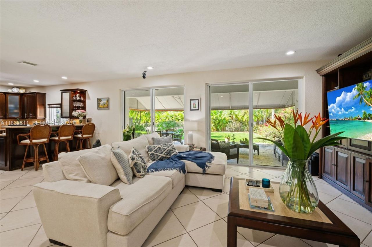 5194 NW 106th Ave, Doral, FL 33178 Photo