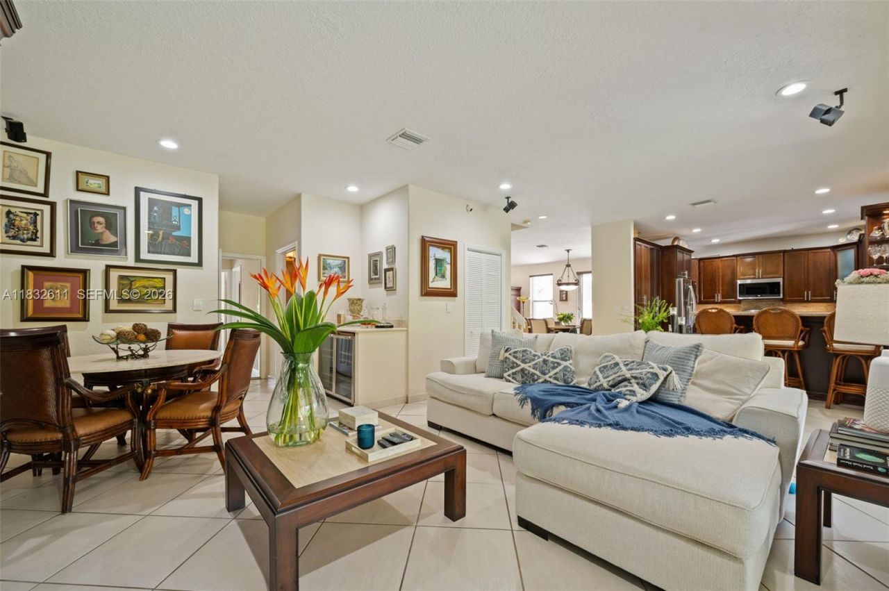 5194 NW 106th Ave, Doral, FL 33178 Photo