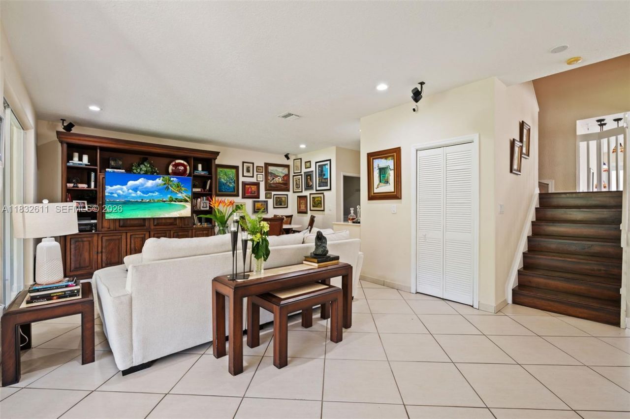 5194 NW 106th Ave, Doral, FL 33178 Photo