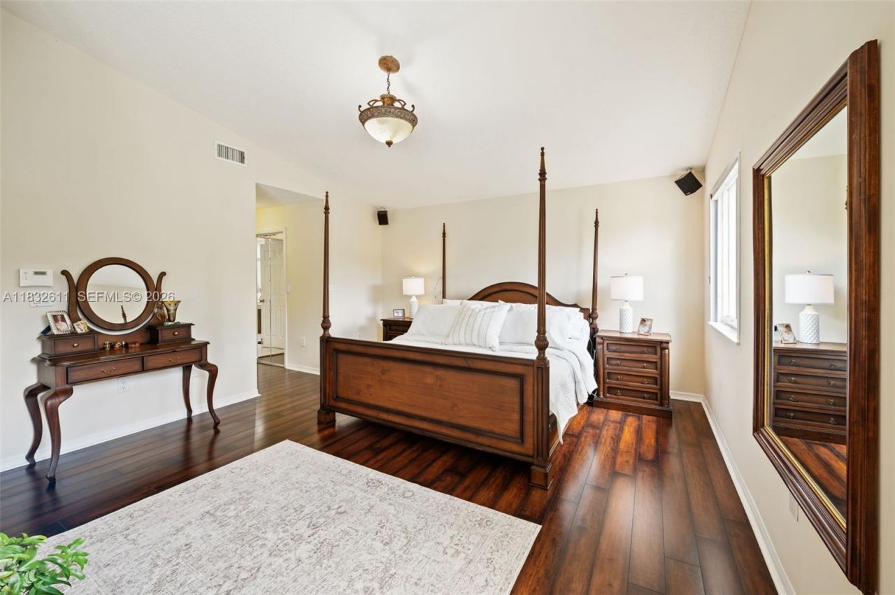 5194 NW 106th Ave, Doral, FL 33178 Photo