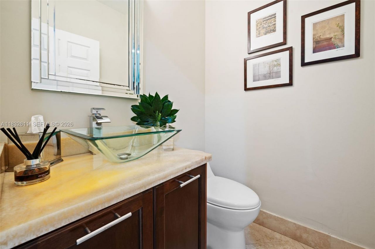 5194 NW 106th Ave, Doral, FL 33178 Photo