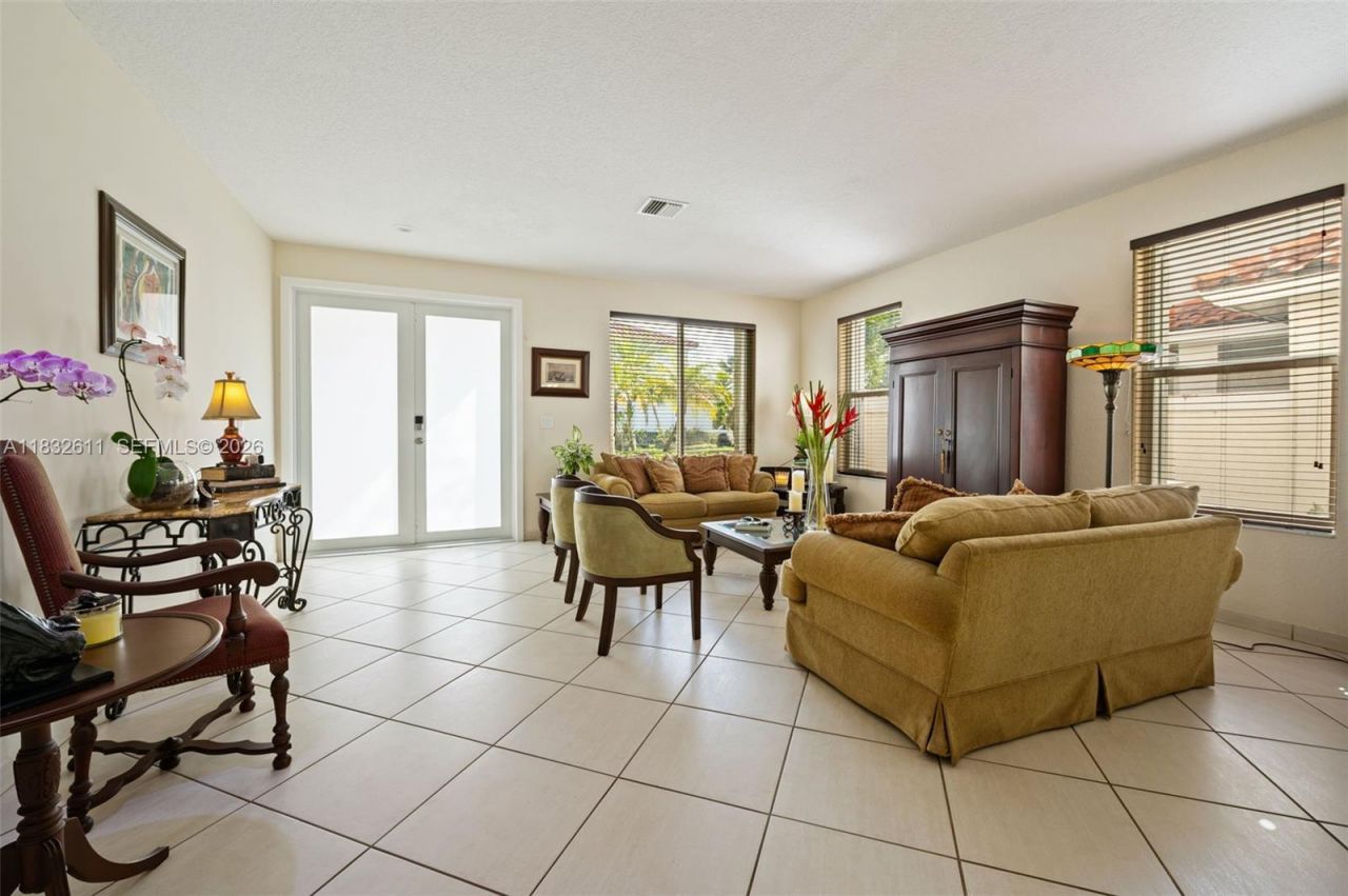 5194 NW 106th Ave, Doral, FL 33178 Photo