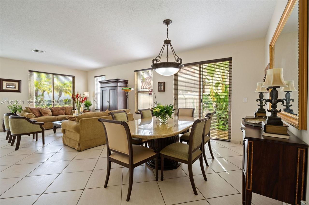 5194 NW 106th Ave, Doral, FL 33178 Photo