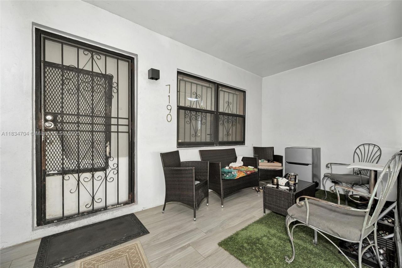 7190 NW 21st Ave, Miami, FL 33147 Photo