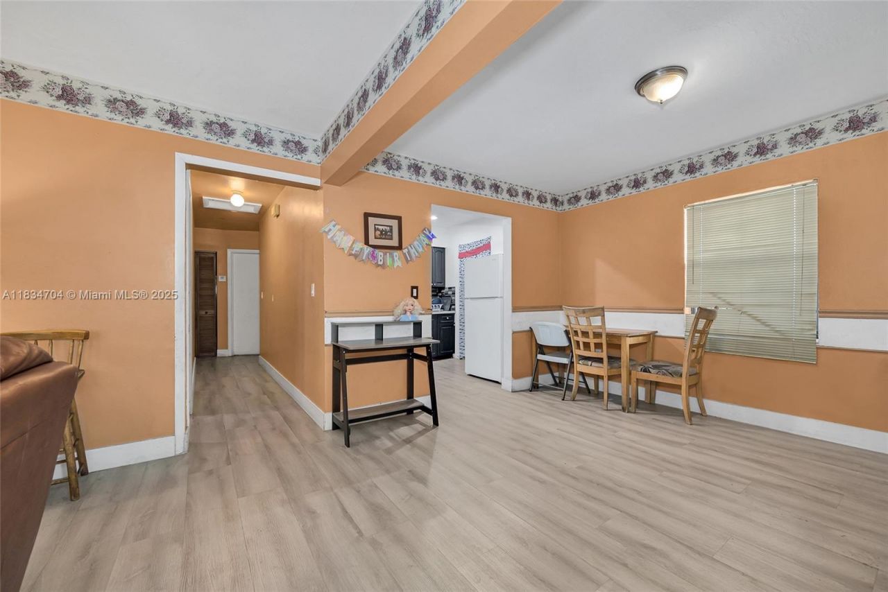 7190 NW 21st Ave, Miami, FL 33147 Photo