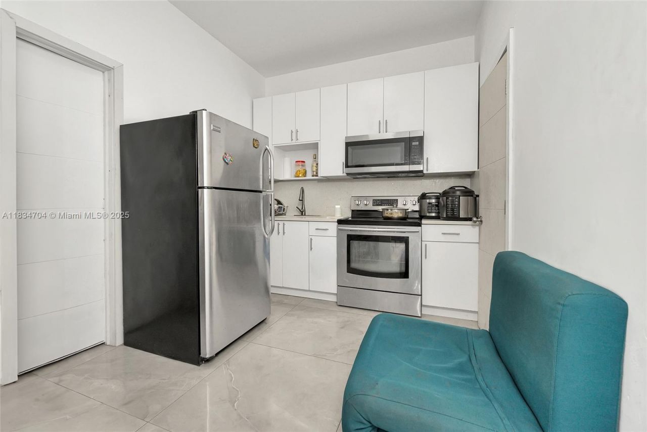 7190 NW 21st Ave, Miami, FL 33147 Photo