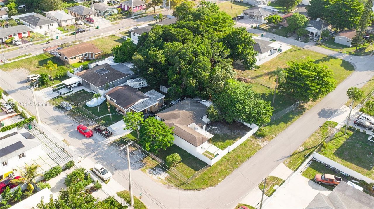 7190 NW 21st Ave, Miami, FL 33147 Photo