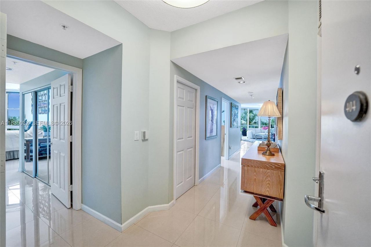 6051 N Ocean Dr, Unit 404, Hollywood, FL 33019 Photo