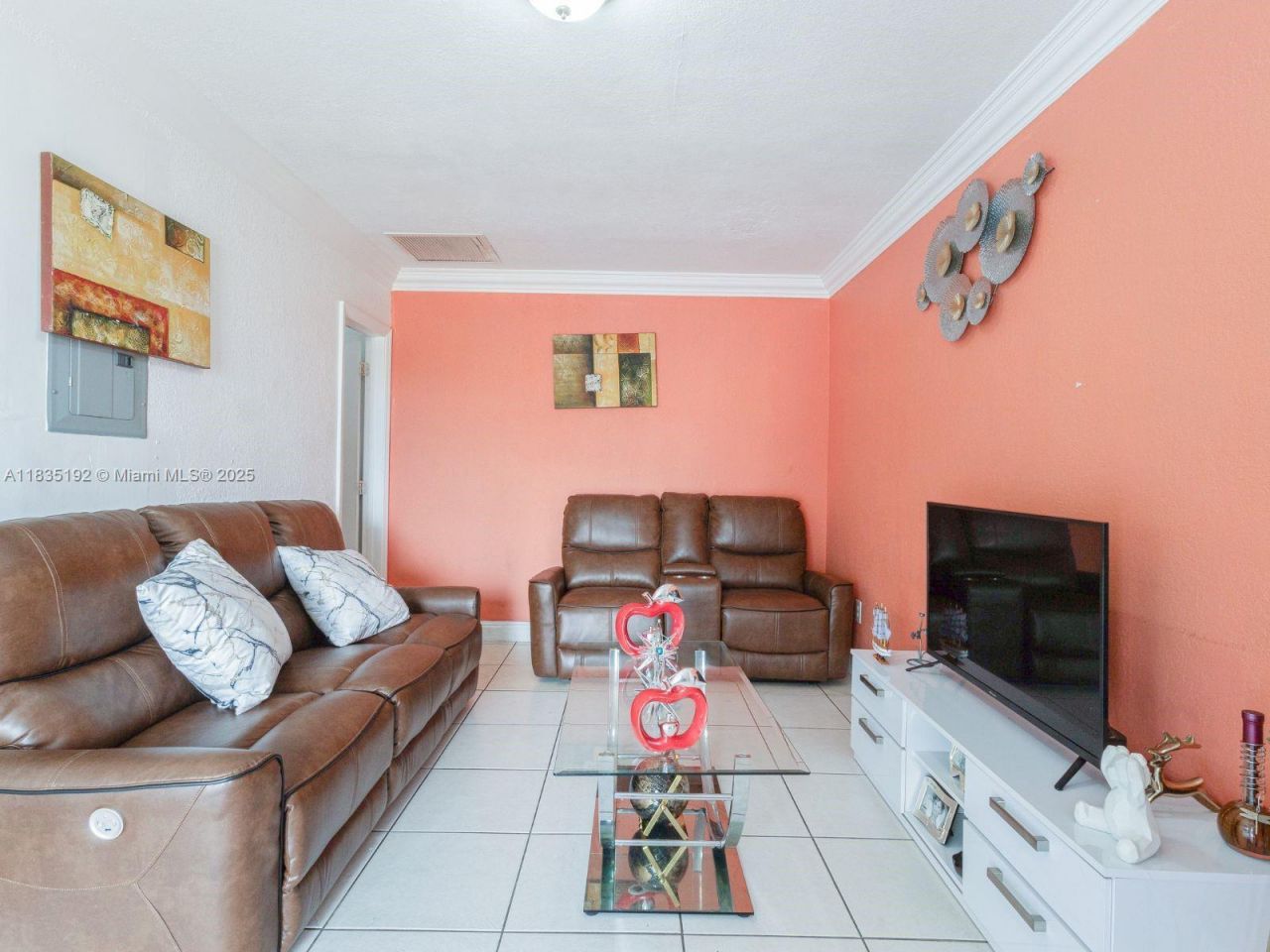 3490 NW 32nd Ave, Miami, FL 33142 Photo