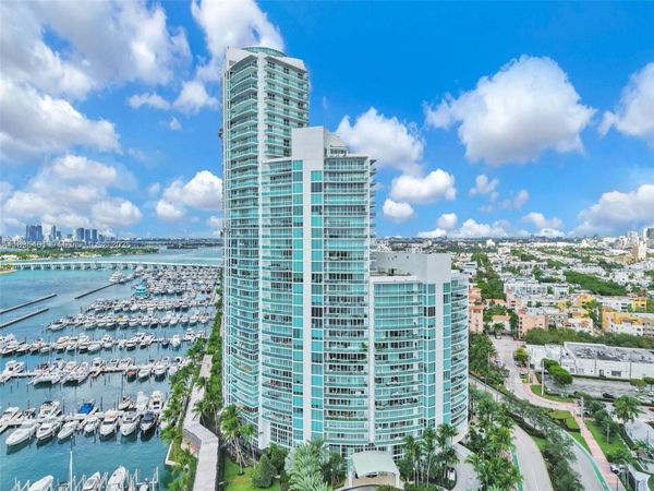 1000 S Pointe Dr, Unit 1706, Miami Beach, FL 33139