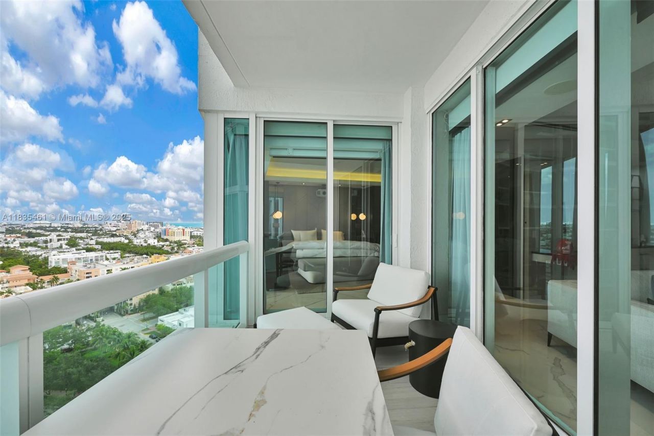 1000 S Pointe Dr, Unit 1706, Miami Beach, FL 33139 Photo