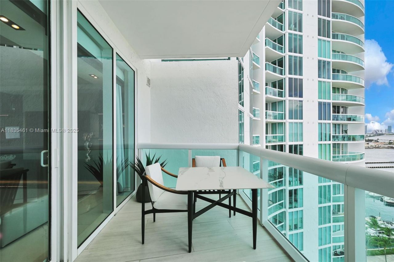 1000 S Pointe Dr, Unit 1706, Miami Beach, FL 33139 Photo
