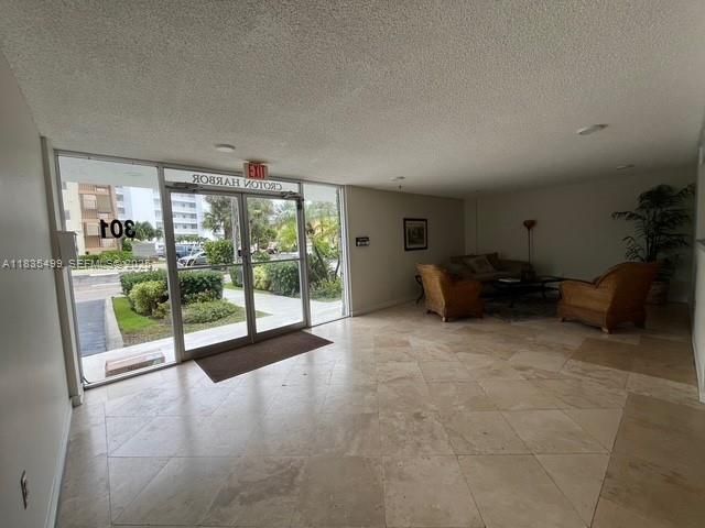 301 Croton Ave, Unit 203, Lantana, FL 33462 Photo