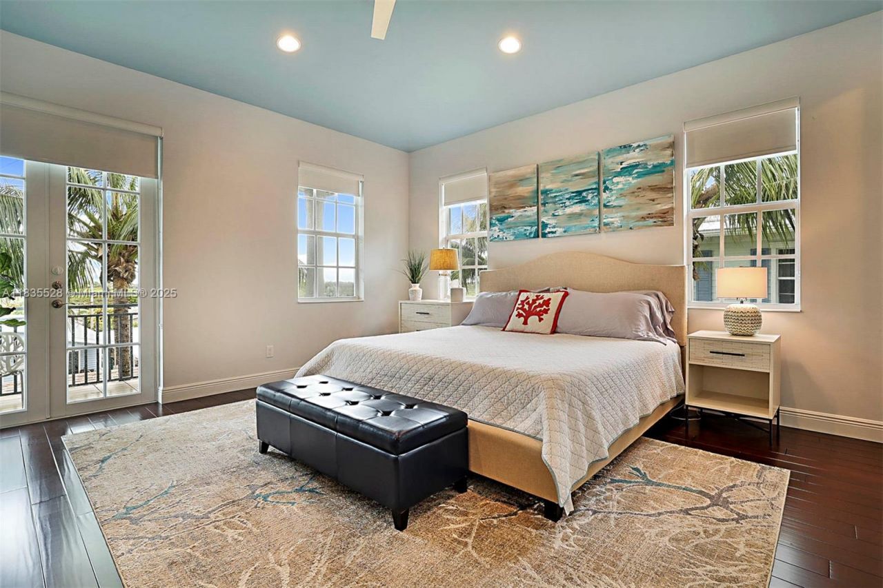 122 Ocean Breeze Dr, Juno Beach, FL 33408 Photo