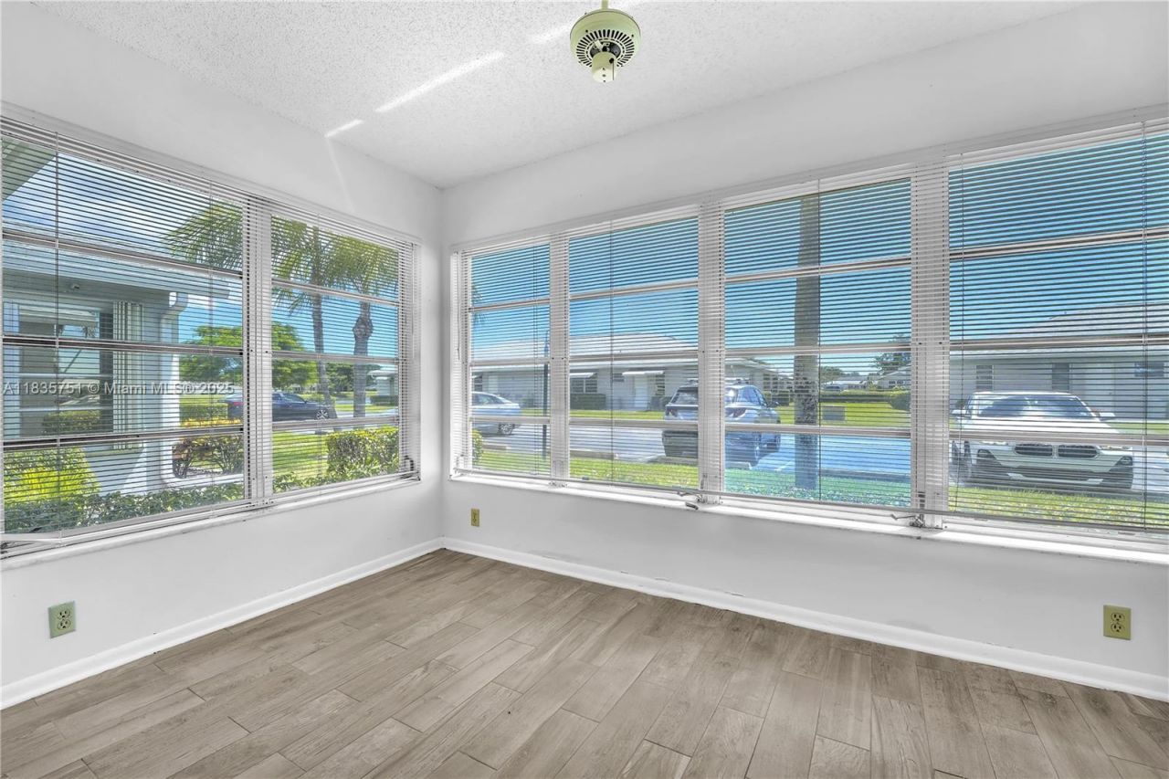 14529 Canalview Dr, Unit B, Delray Beach, FL 33484 Photo