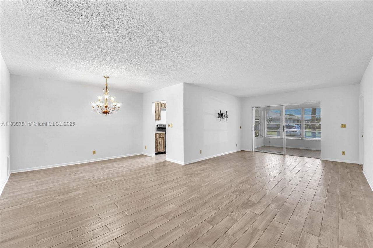 14529 Canalview Dr, Unit B, Delray Beach, FL 33484 Photo