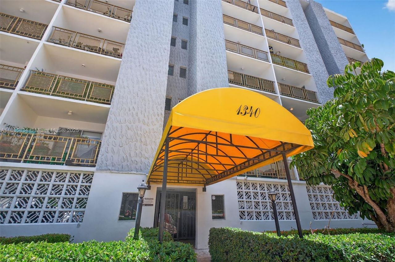 1340 Lincoln Rd, Unit 403, Miami Beach, FL 33139 Photo