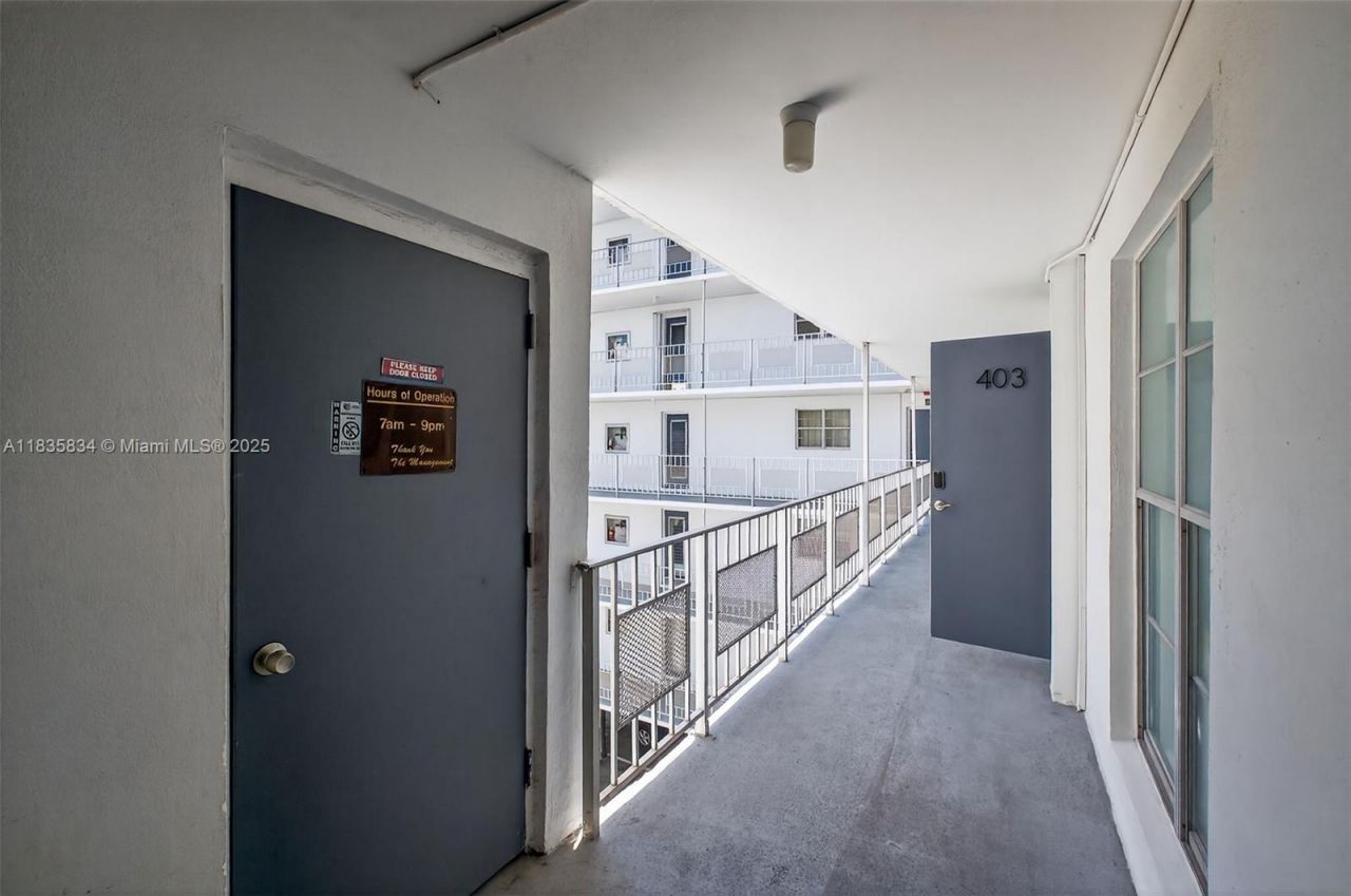 1340 Lincoln Rd, Unit 403, Miami Beach, FL 33139 Photo
