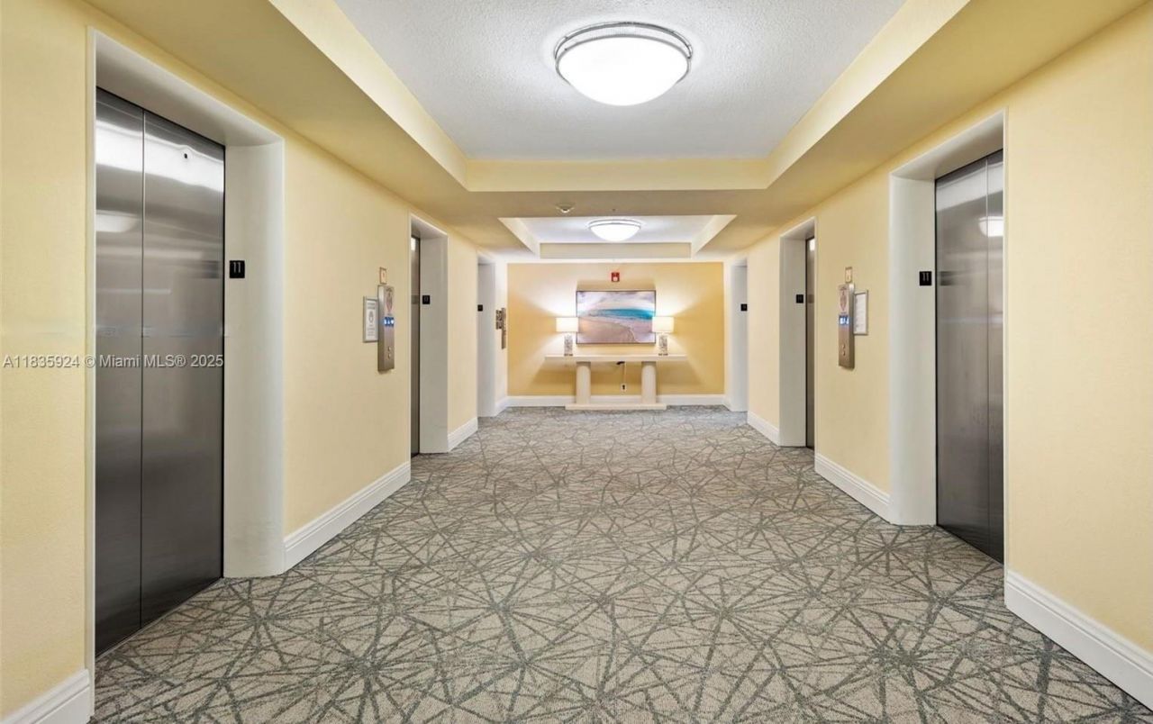 2501 S Ocean Dr, Unit 427, Hollywood, FL 33019 Photo