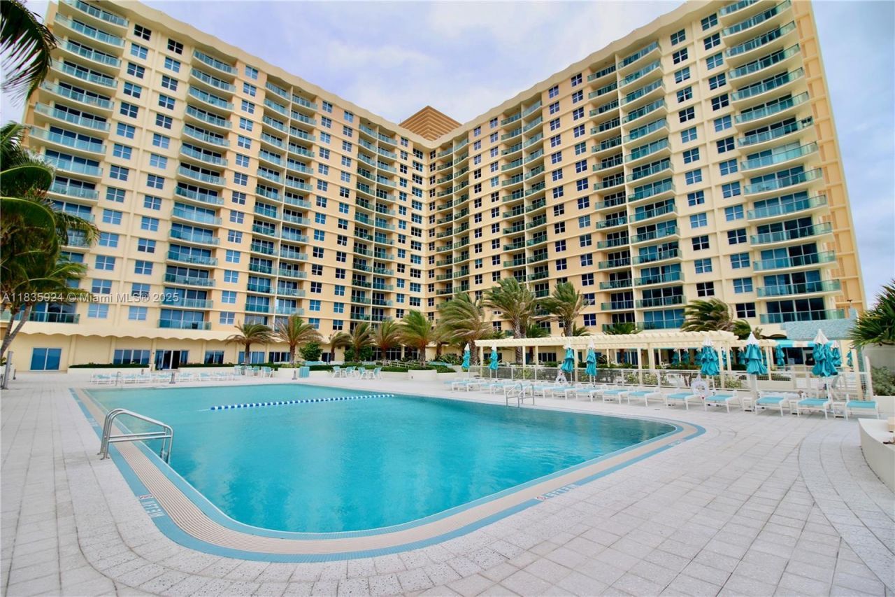 2501 S Ocean Dr, Unit 427, Hollywood, FL 33019 Photo