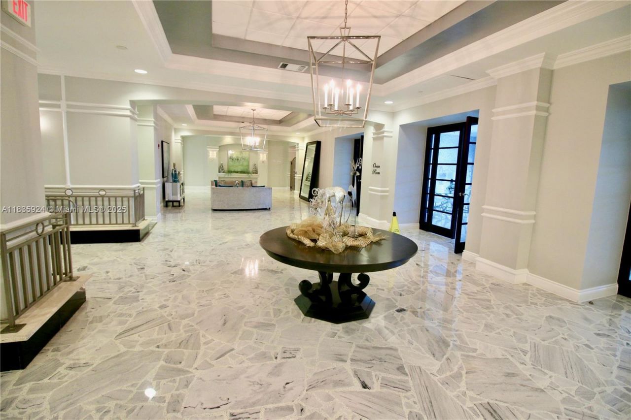 2501 S Ocean Dr, Unit 427, Hollywood, FL 33019 Photo
