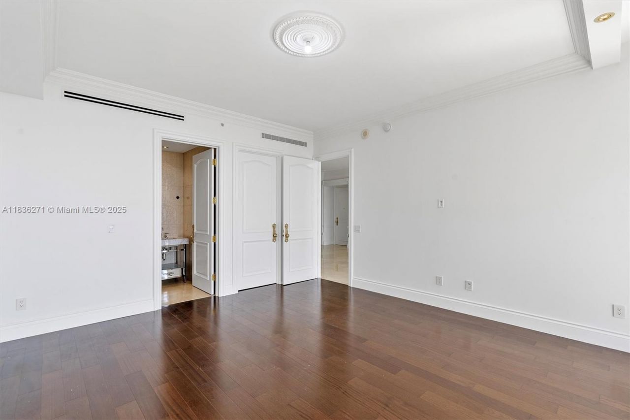 9701 Collins Ave, Unit 802S, Bal Harbour, FL 33154 Photo