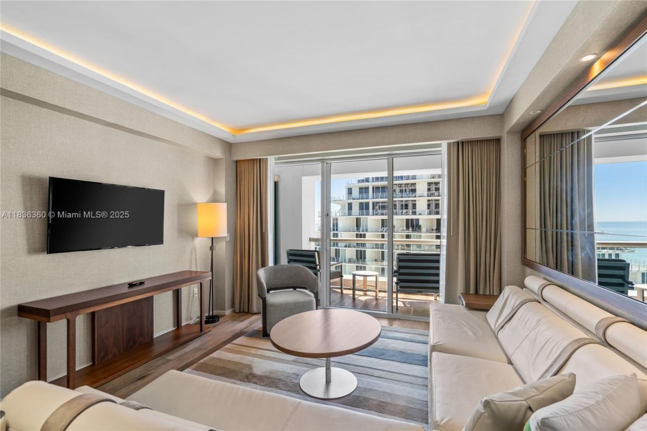 551 N Fort Lauderdale Beach Blvd, Unit R1909, Fort Lauderdale, FL 33304 Photo