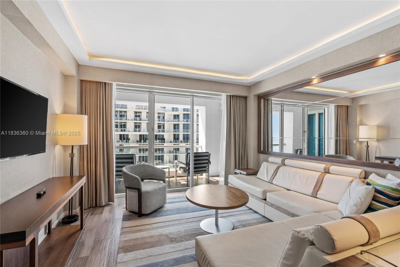 551 N Fort Lauderdale Beach Blvd, Unit R1909, Fort Lauderdale, FL 33304 Photo