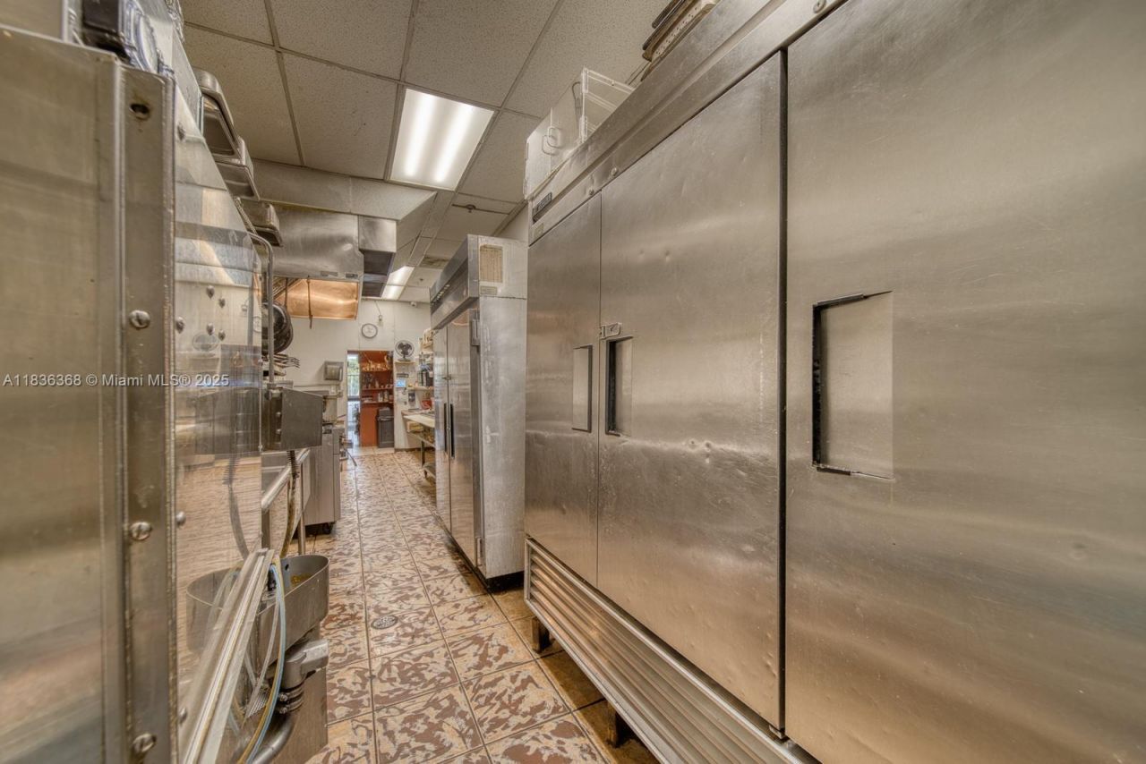 Mexican Restaurant For Sale In Sunny Isles Beach, Sunny Isles Beach, FL 33160 Photo