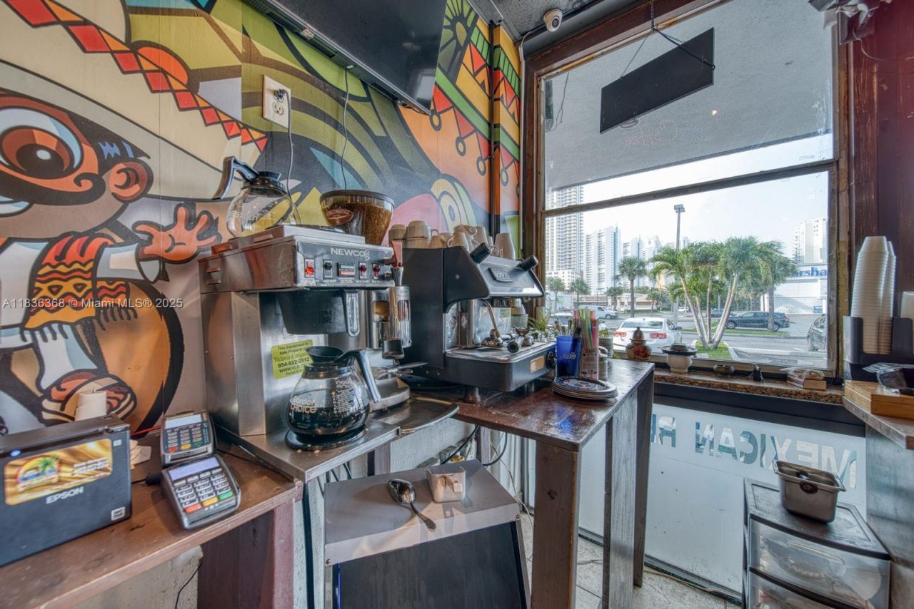 Mexican Restaurant For Sale In Sunny Isles Beach, Sunny Isles Beach, FL 33160 Photo