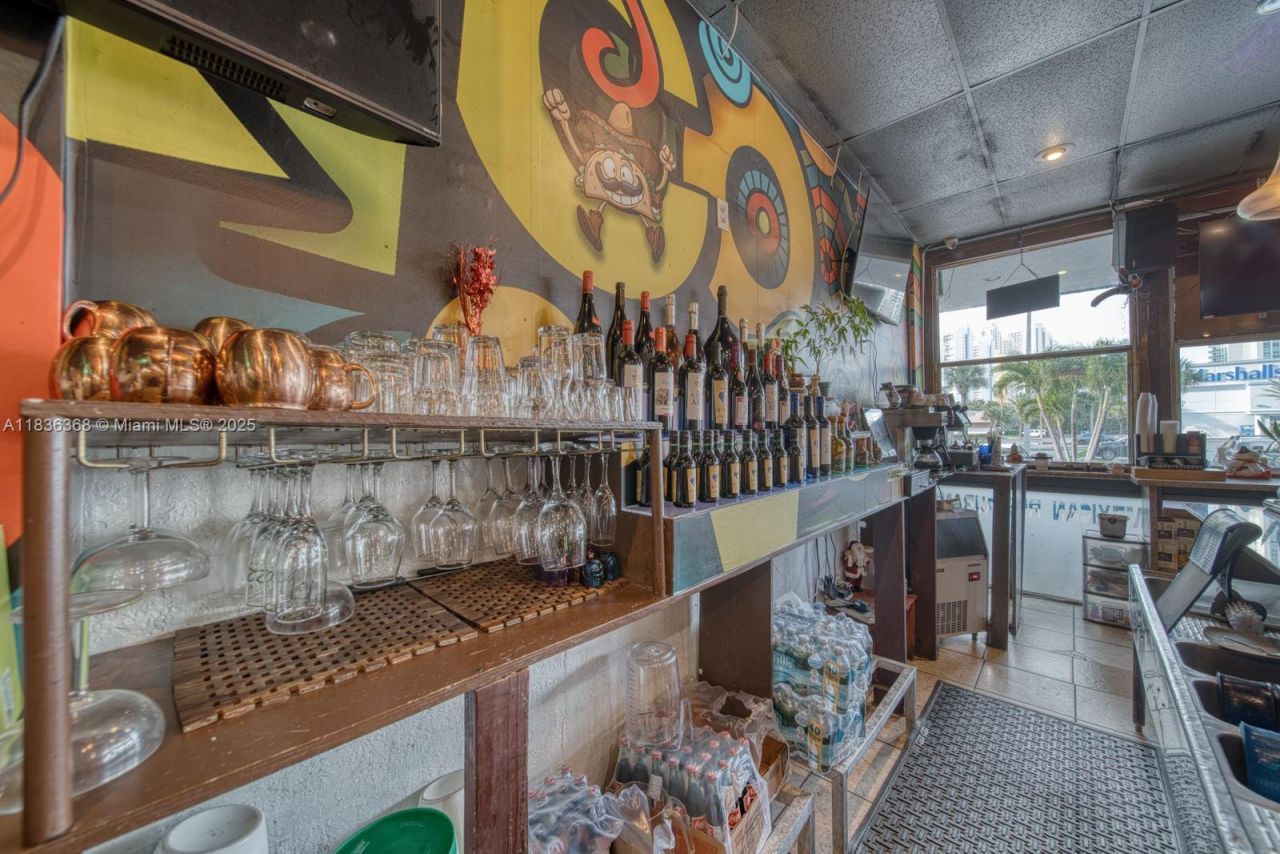 Mexican Restaurant For Sale In Sunny Isles Beach, Sunny Isles Beach, FL 33160 Photo