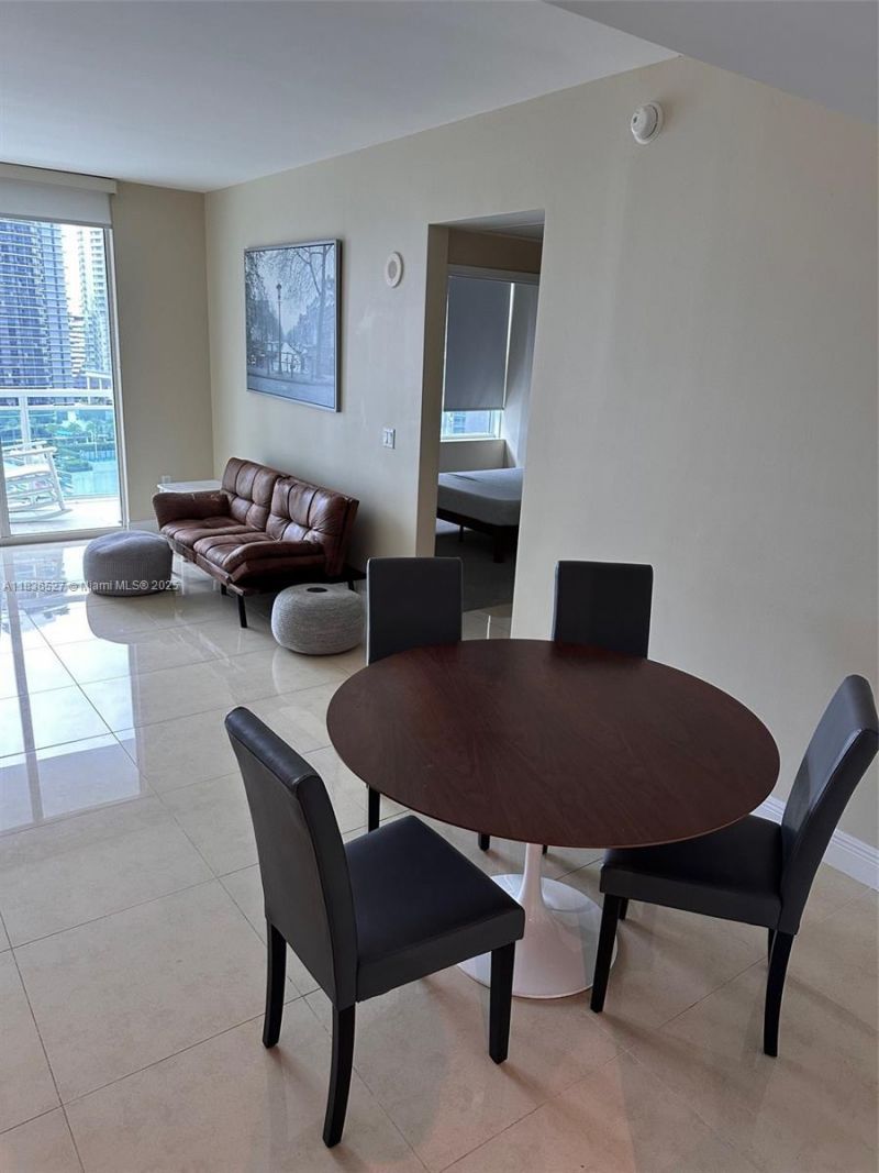 951 Brickell Ave, Unit 2405, Miami, FL 33131 Photo