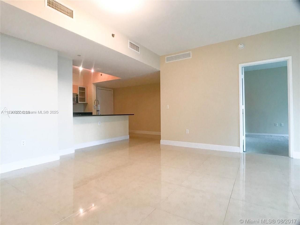 951 Brickell Ave, Unit 2405, Miami, FL 33131 Photo
