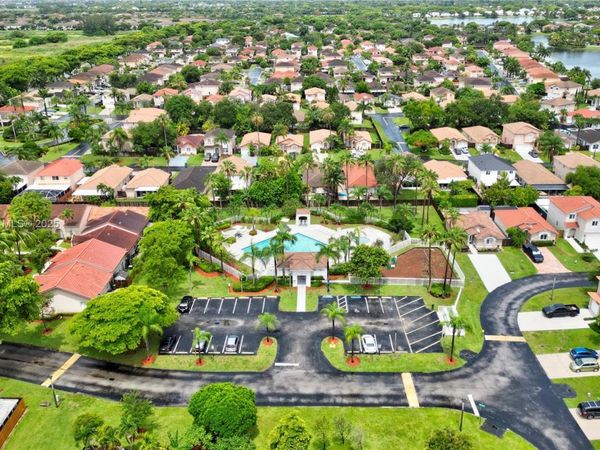 8740 SW 214th Ter, Cutler Bay, FL 33189