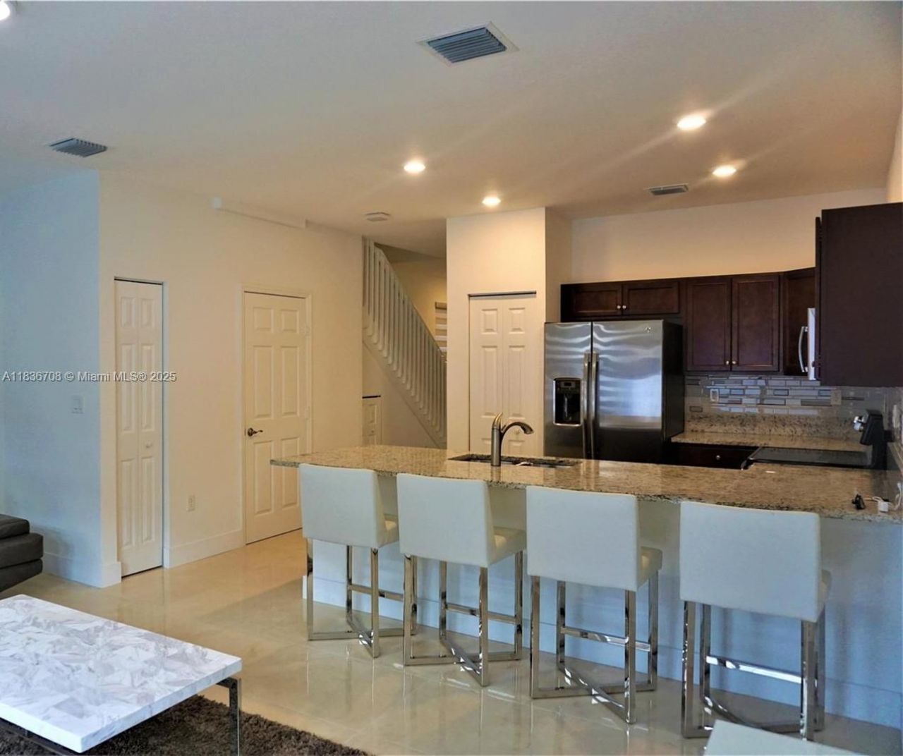 10498 W 33rd Way, Hialeah, FL 33018 Photo