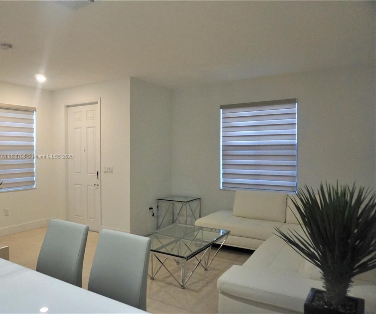 10498 W 33rd Way, Hialeah, FL 33018 Photo