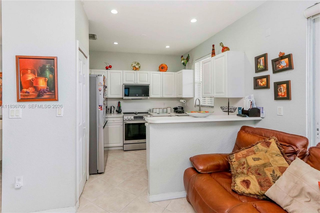 12548 SW 126th Ave, Miami, FL 33186 Photo