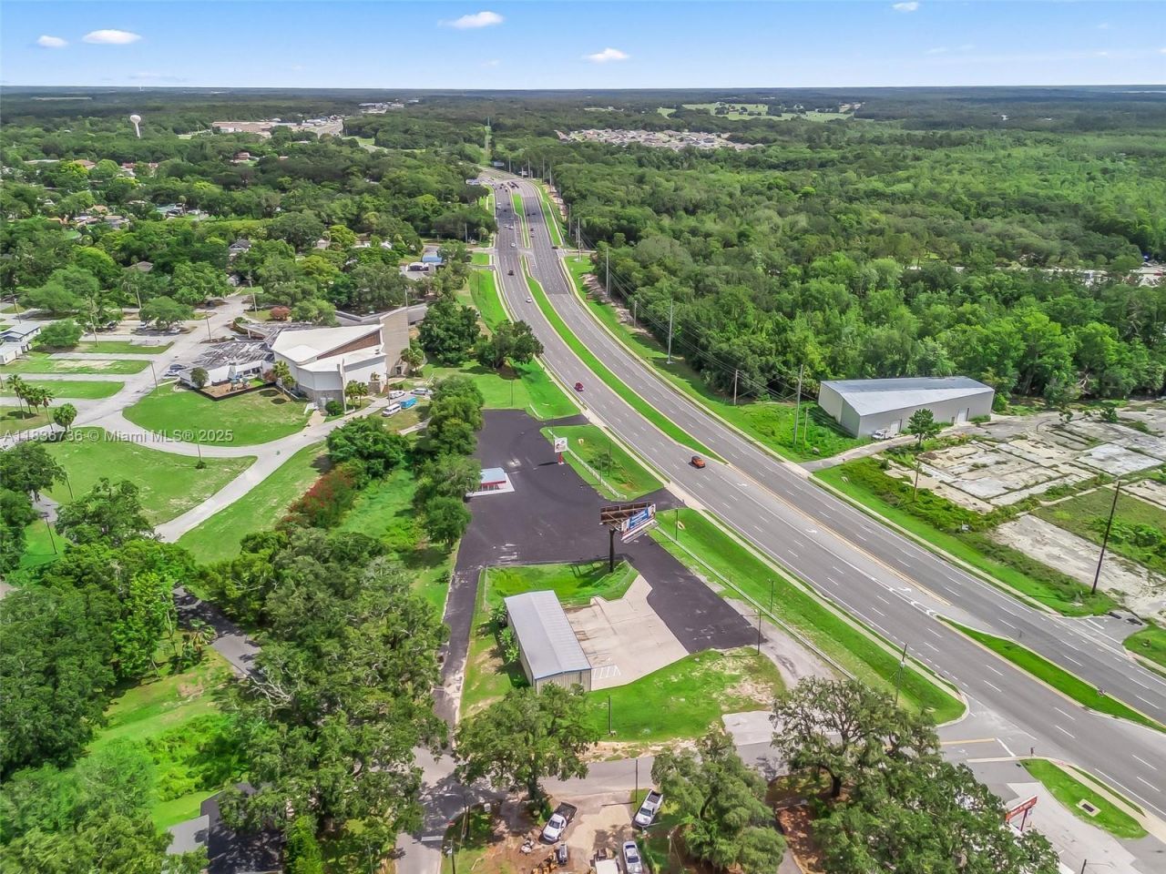 301 Beam Street, Fruitland Park, FL 34731 Photo