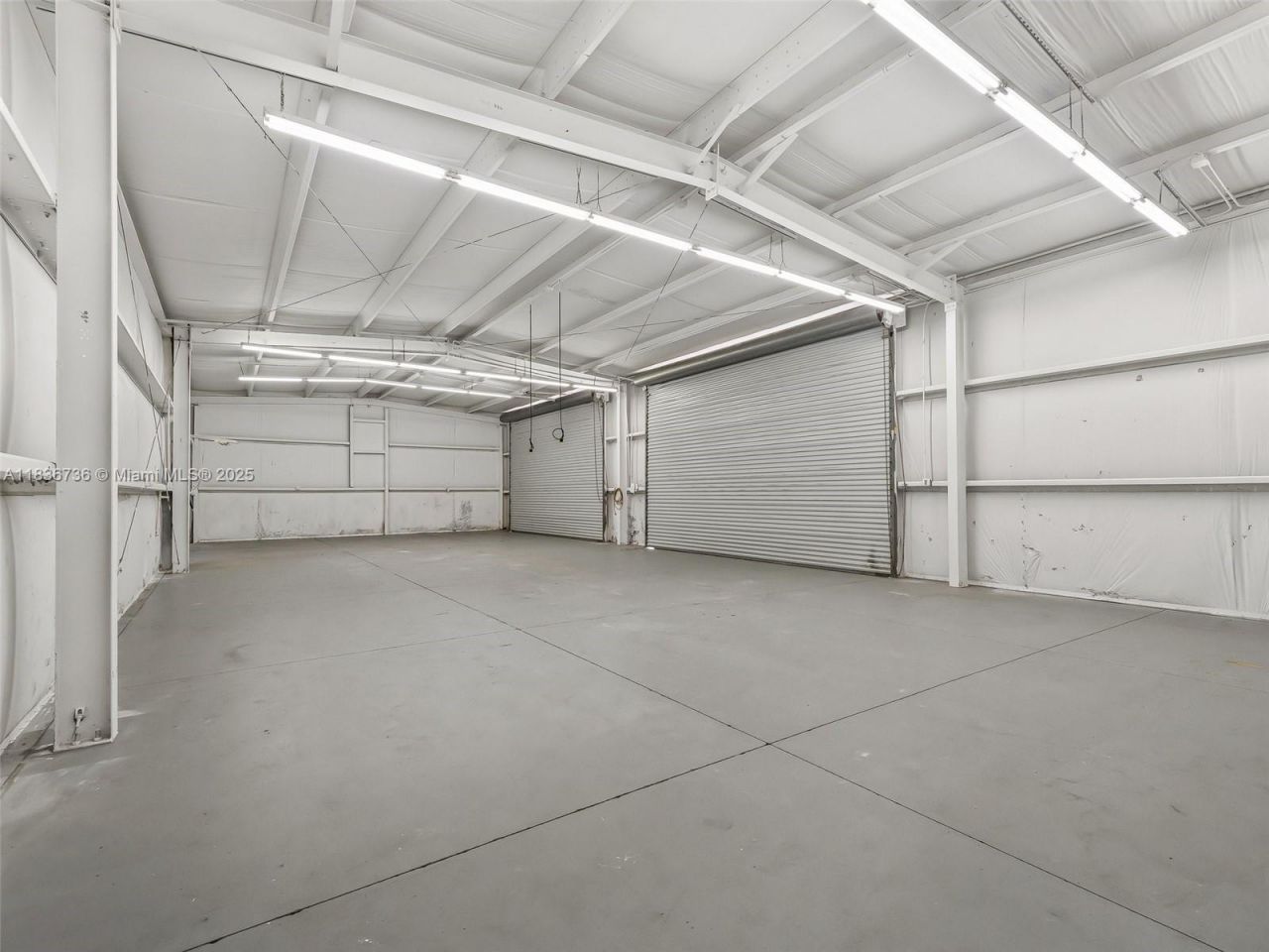 301 Beam Street, Fruitland Park, FL 34731 Photo