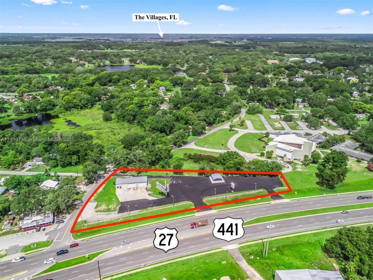 301 Beam Street, Fruitland Park, FL 34731 Photo