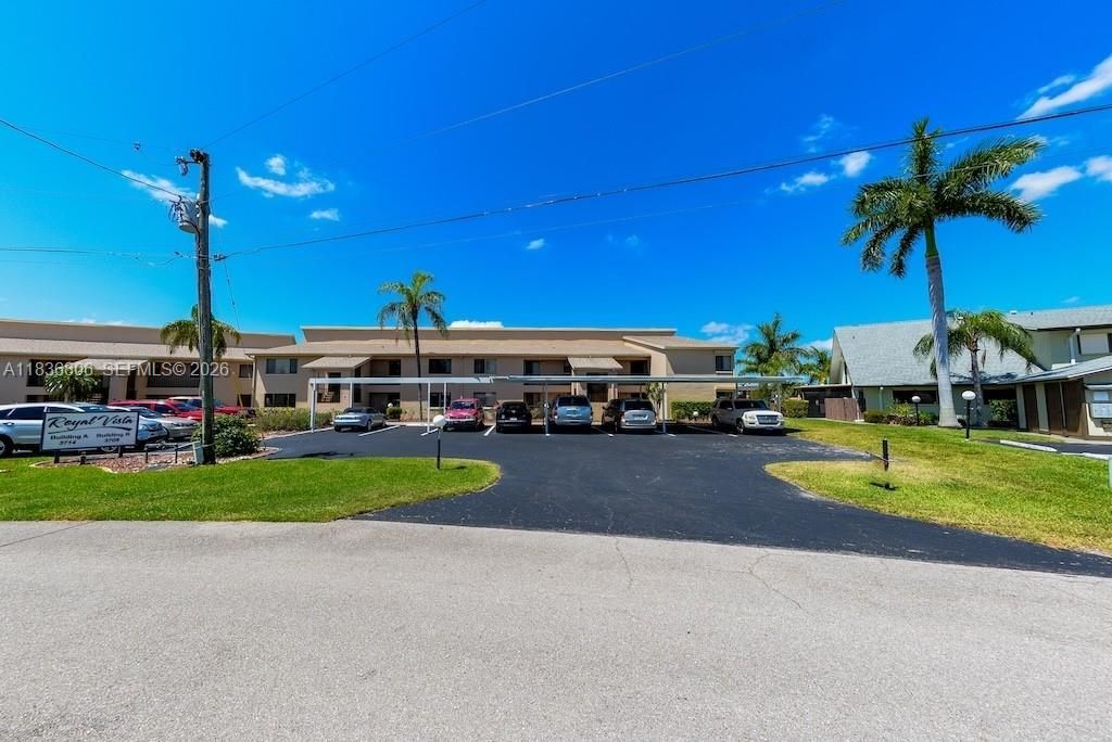 3708 SE 12th Ave, Unit 104, Cape Coral, FL 33904 Photo