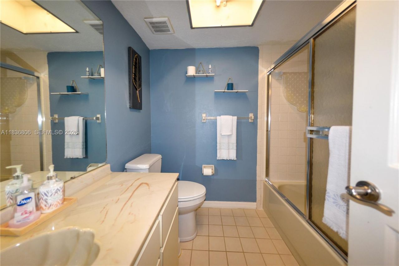 3708 SE 12th Ave, Unit 104, Cape Coral, FL 33904 Photo