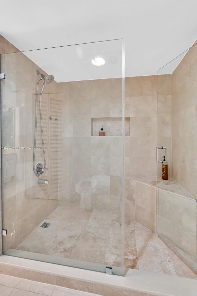 8855 E Collins Ave, Unit 2F, Surfside, FL 33154 Photo