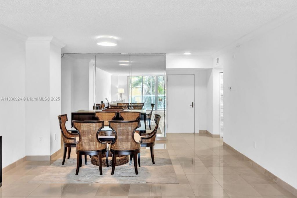 8855 E Collins Ave, Unit 2F, Surfside, FL 33154 Photo